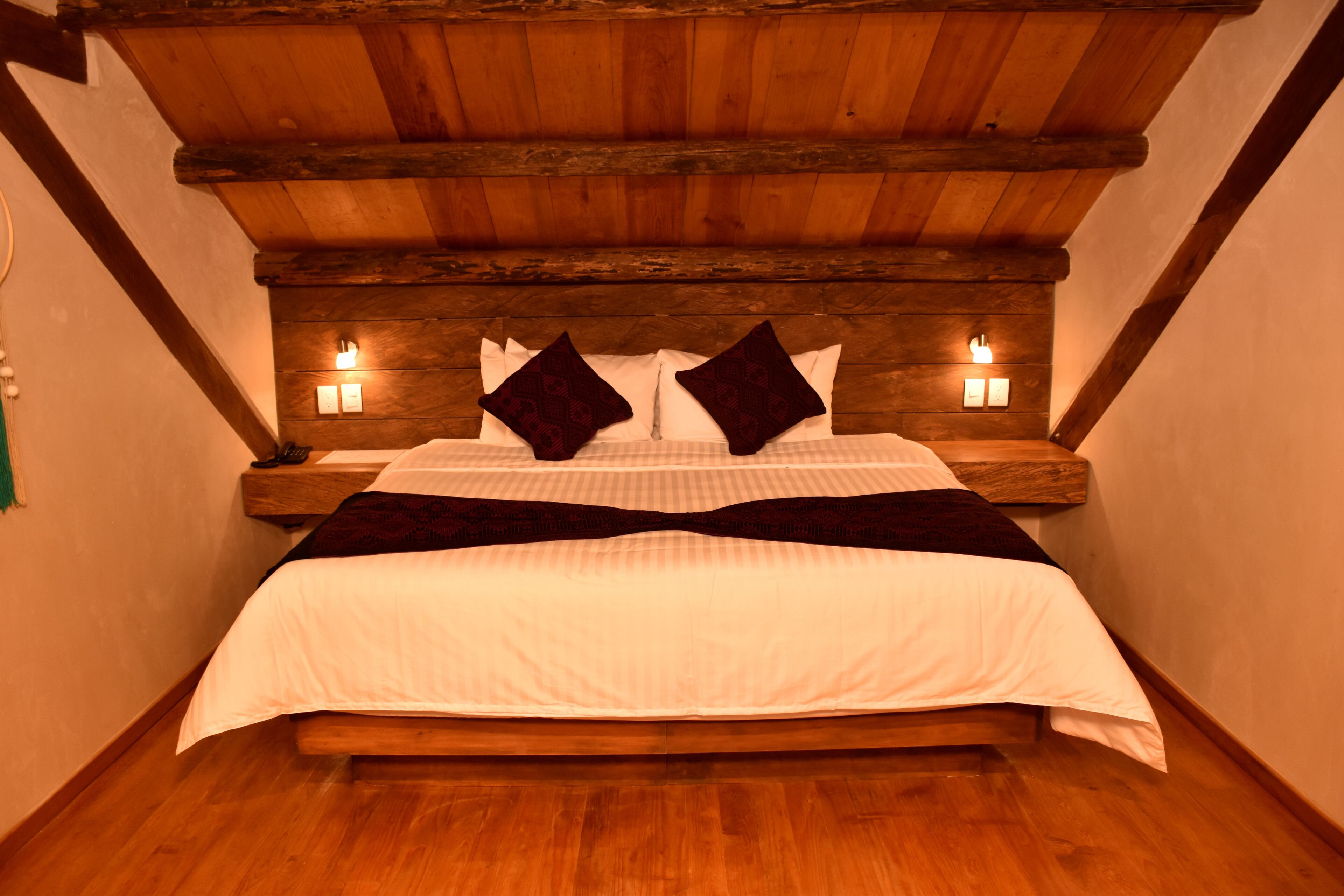 suite deluxe, 1 king | 1 bedroom, hypo-allergenic bedding, select comfort beds