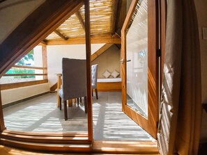 Suite Deluxe, 1 King | Terraza o patio