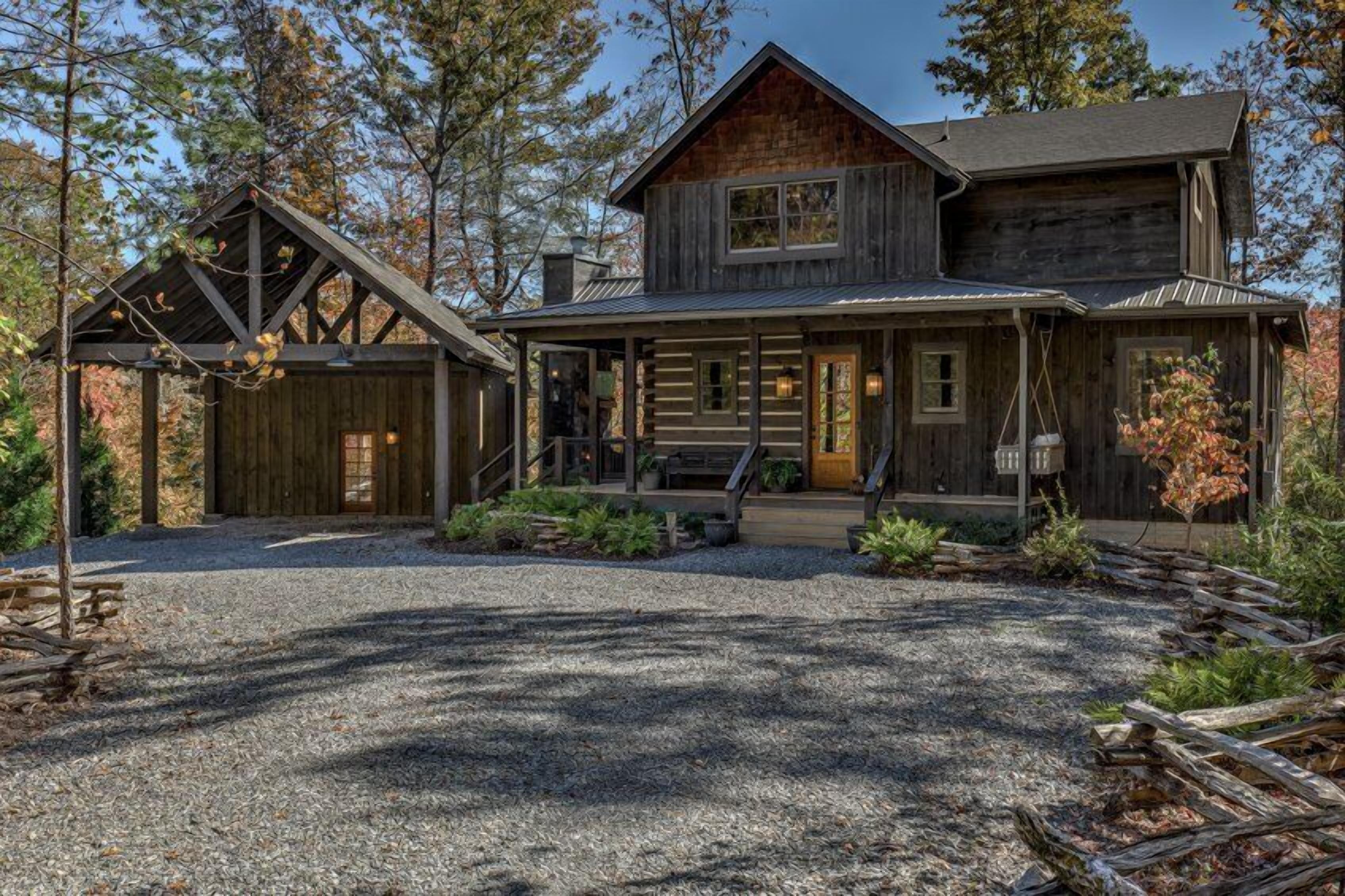 Singing Pines - Mountain Views | Hot Tub | Screened Porch | Fire Pit