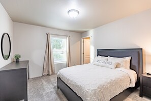 3 chambres, lit parapluie, Wi-Fi gratuit, draps fournis