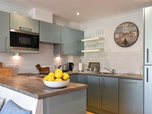 Lavastoviglie, freezer