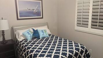 6 bedrooms, iron/ironing board, travel crib, free WiFi