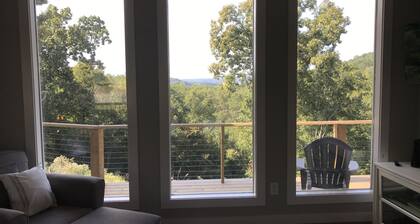 Beautiful KY Lake View + Nature, Family friendly, Hot Tub