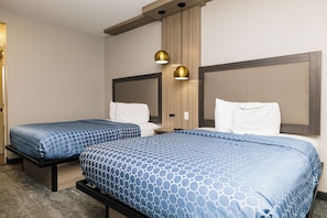Deluxe Double Room, Non Smoking, Private Bathroom | Premium bedding, down comforters, desk, laptop workspace