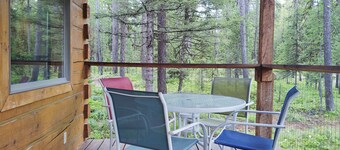 Beyersfort on Cygnet Lake - Sleeps 5, Private Dock w/ Canoe, & Dogs Welcome!