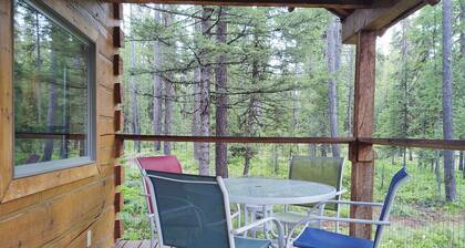 Beyersfort on Cygnet Lake - Sleeps 5, Private Dock w/ Canoe, & Dogs Welcome!