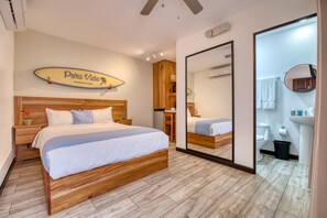 1 chambre, coffres-forts dans les chambres, fer et planche à repasser