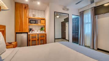 1 habitación y caja de seguridad en la habitación