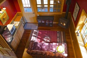 Smart TV, stereo - Antler Annex (Seeley Lake)