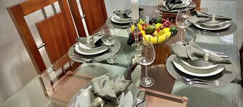 Modern APT Newly Furnished with wifi/pool/gym!