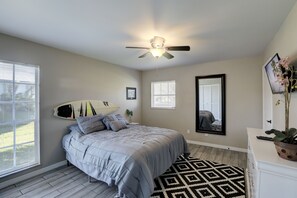 2 عدّة غرف نوم ومكواة/لوح كي وواي فاي مجانًا وملاءات أسرّة