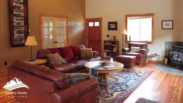 Smart TV, DVD player, books, stereo