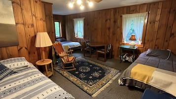 7 bedrooms, internet, bed sheets