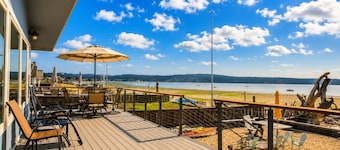 Beachfront I Kayak I Fire pit I Shuffleboard I Pets OK