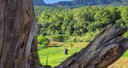 Chalet in Bichinho-MG at the foot of the mountains