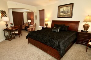 2 bedrooms, desk, WiFi, bed sheets
