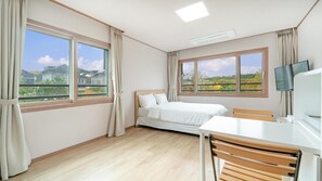 Room - Jeju Gwaneumsa Ganeun gil Pension (Jeju City)