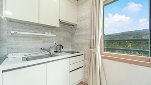 1 bedroom, free WiFi - Jeju Gwaneumsa Ganeun gil Pension (Jeju City)
