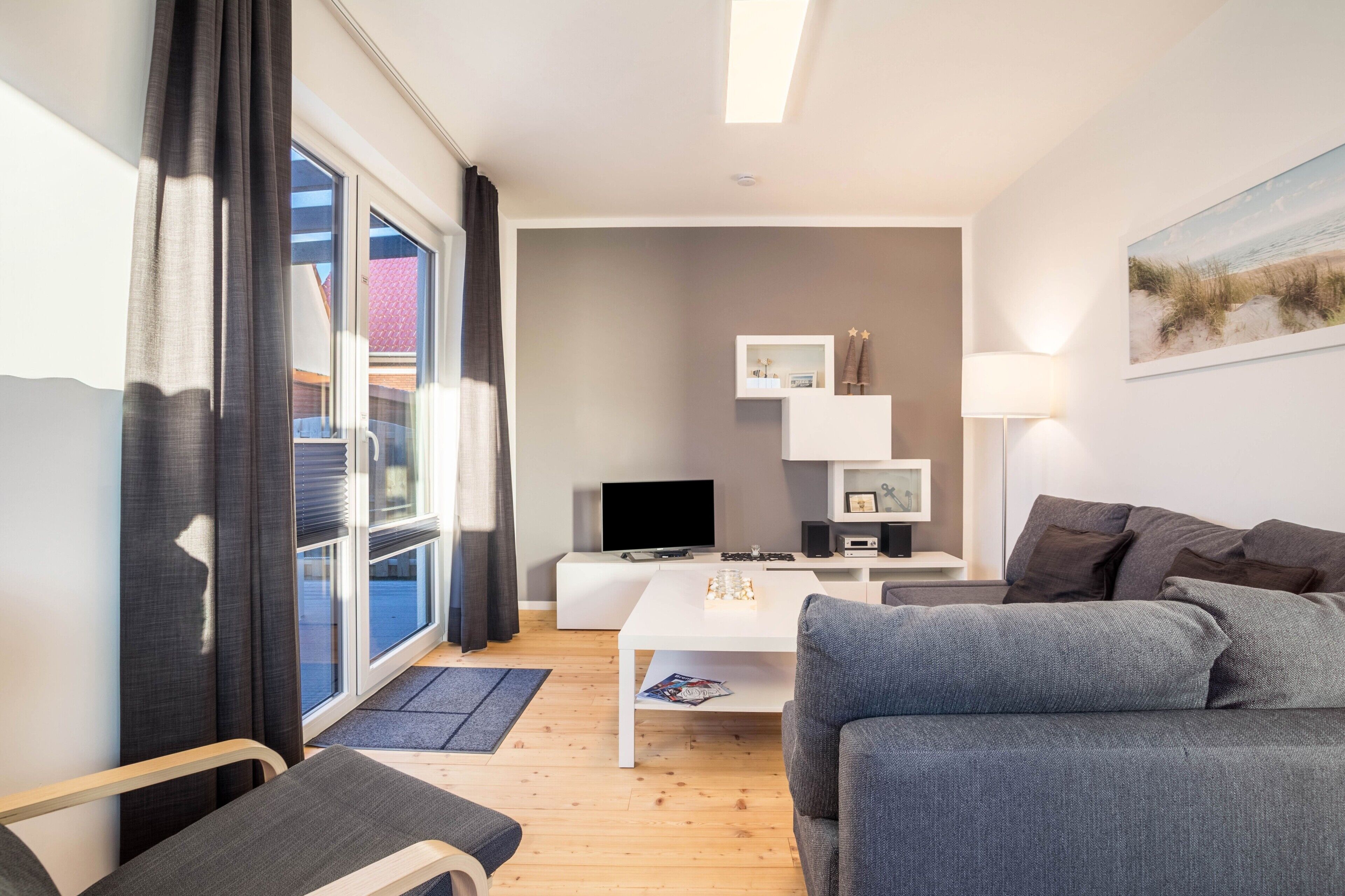 Fernseher, Stereoanlage