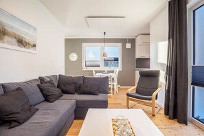 Fernseher, Stereoanlage