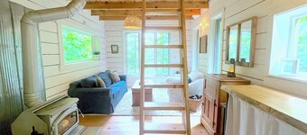 The Cozy Cabin: Shabby Chic & Totally Tranquil