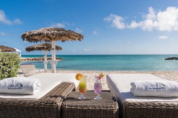 Beach nearby, beach towels