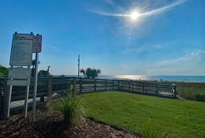 Condo, 3 Bedrooms | Exterior