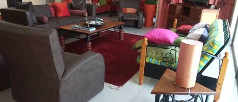 Smart-tv en een open haard