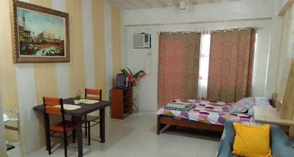 Domestic Budget Condominium Studio Couple Rooms