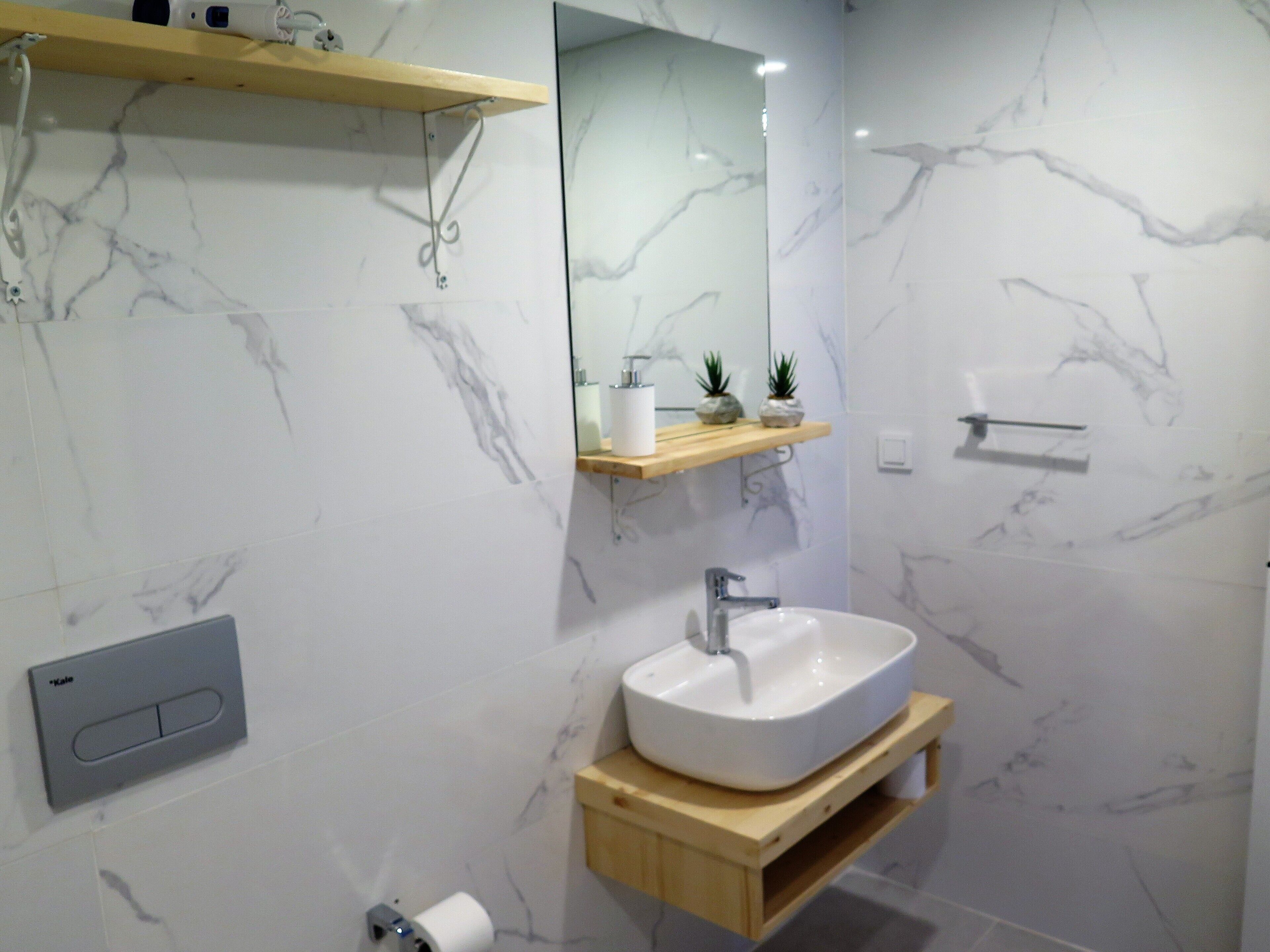 apartment, 1 queen bed with sofa bed | bathroom | shower, free toiletries, hair dryer, towels