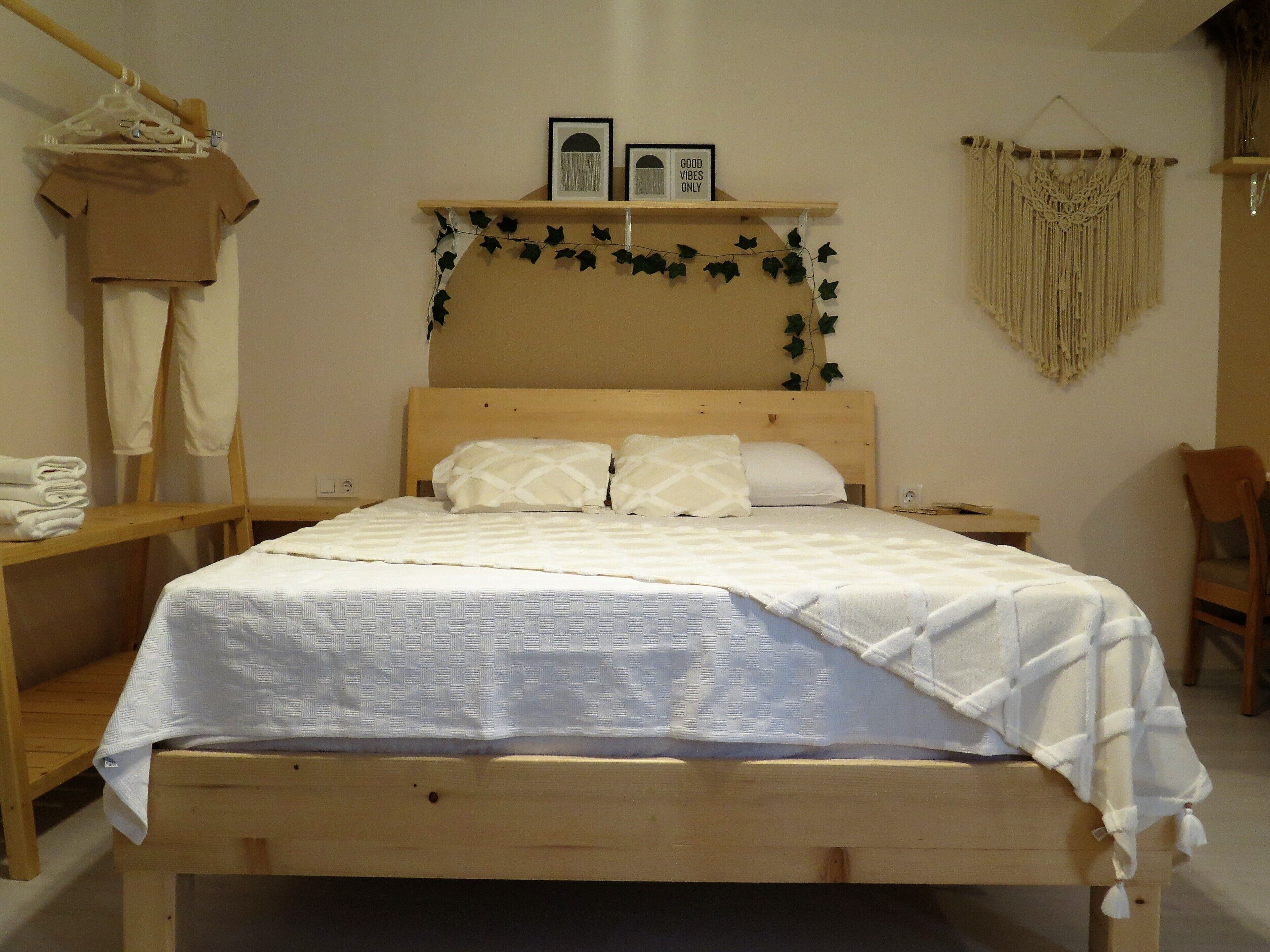 suite | 1 bedroom, minibar, free wifi, bed sheets