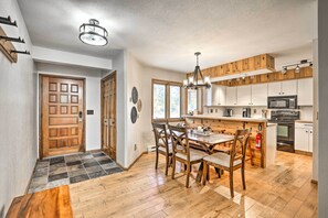 Fridge, microwave, stovetop, dishwasher - Sunny Alpine Escape w/ Hot Tub + Mountain Vistas! (Fraser)