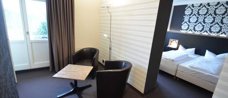 1 bedroom, in-room safe, desk, WiFi