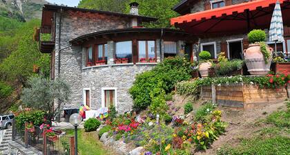 Studio 'Su 2 Livelli' mit Bergblick, Gemeinschaftsgarten und Wi-Fi