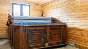 Småhus – comfort, flere senger, spabadekar | Privat boblebad