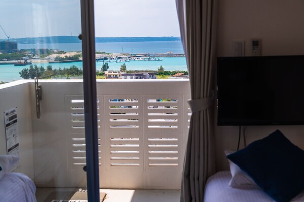 إطلالة من الشرفة