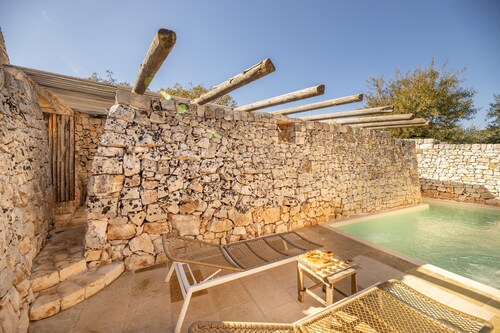 Trullo Fortuna Pool Suite - Loco...