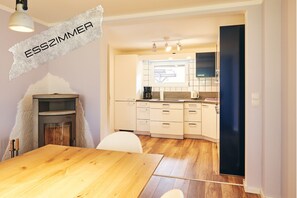 Kühlschrank, Ofen, Herdplatte, Geschirrspüler