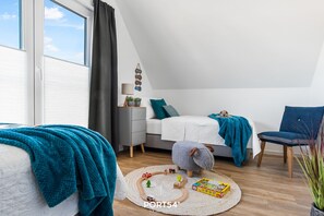 2 bedrooms, iron/ironing board, travel crib, free WiFi
