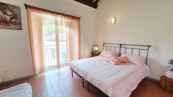 Wifi gratis y ropa de cama