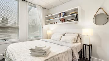 Desk, iron/ironing board, travel crib, WiFi