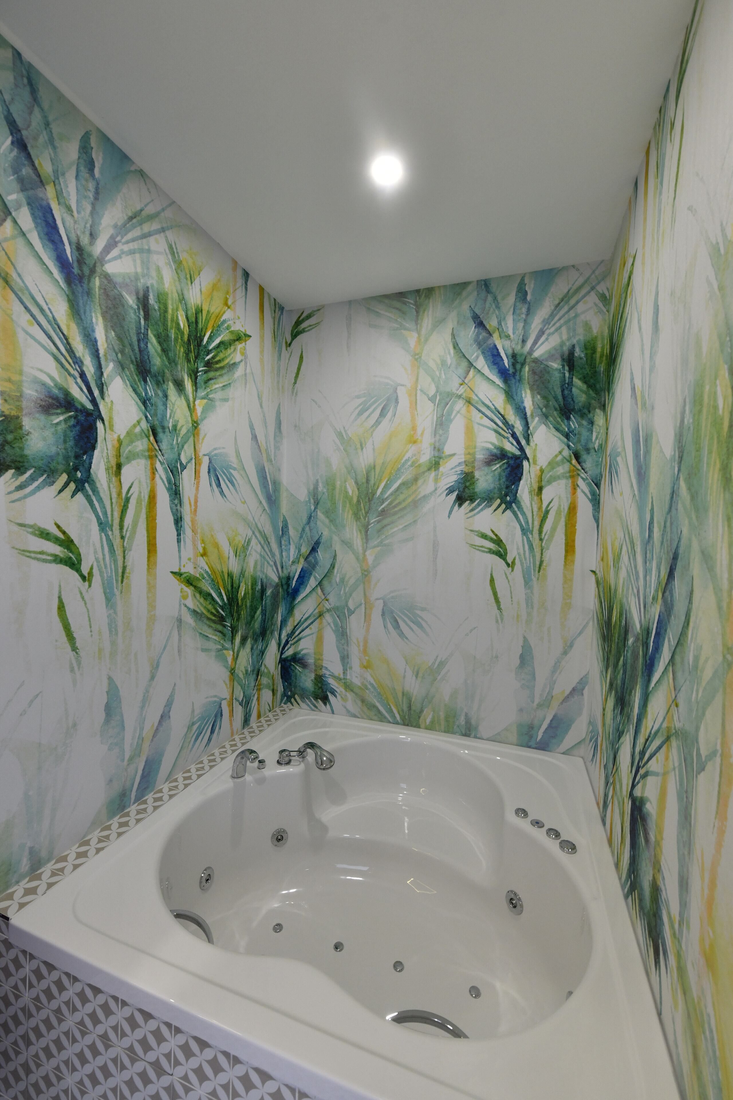 king suite | bathroom | free toiletries, hair dryer, slippers, towels