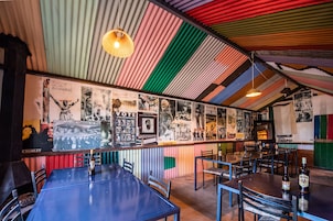 Daily buffet breakfast (ZAR 270 per person)