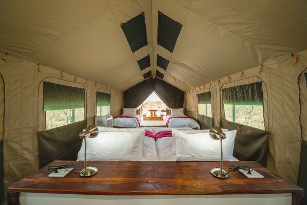 Egyptian cotton sheets, premium bedding, down duvets, in-room safe - Etosha Safari Camping2Go (Okaukuejo)