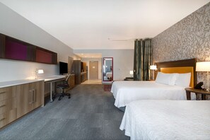 Blackout drapes, soundproofing, iron/ironing board, bed sheets - Home2 Suites by Hilton Las Vegas Northwest (Las Vegas)