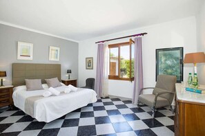 4 chambres, bureau, Wi-Fi