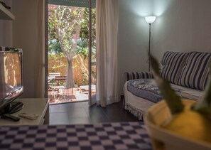 View from room - Sciacchetrà Apartment with AC (Monterosso al Mare)