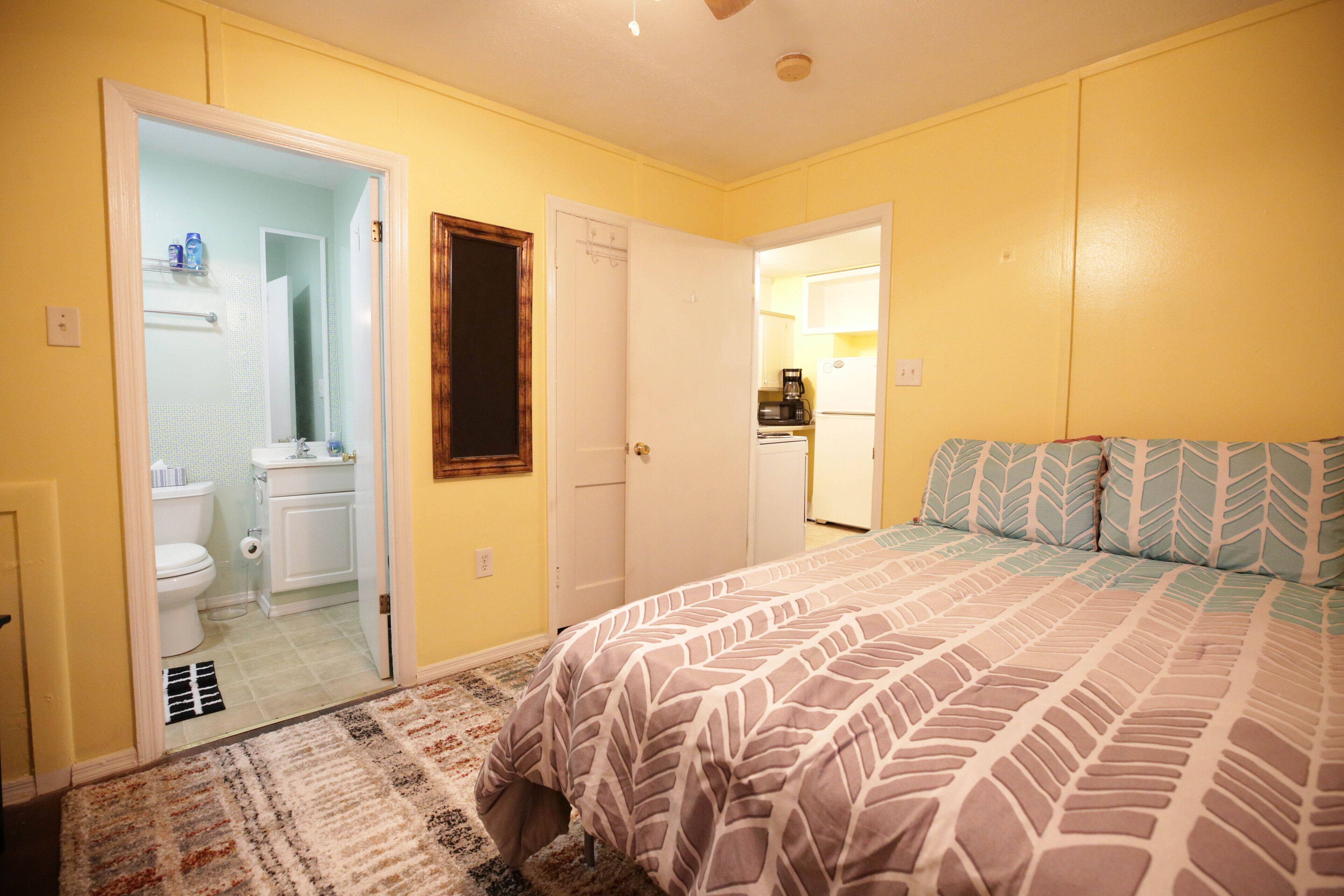 1 bedroom, desk, iron/ironing board, free WiFi