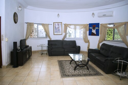 Sunshine villa Luxury with Ocean view