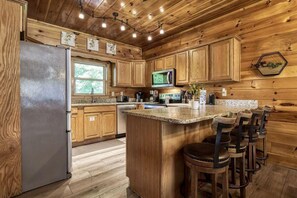 Fridge, microwave, coffee/tea maker - Cozy Bear Lodge, Game Room, Theater Room, Hot Tub, Free Tickets, WIFI, Sleeps 20 (Sevierville)